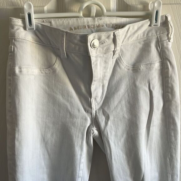American Eagle White Skinny Jeans - Picture 2 of 7
